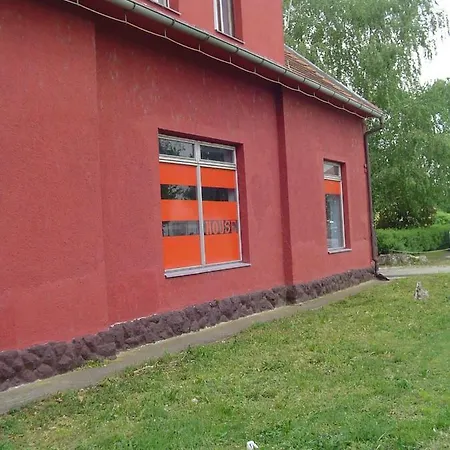 Red House Hostel Štúrovo